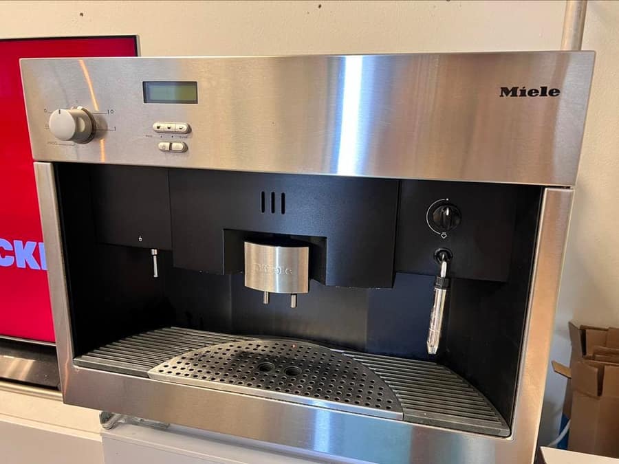 Miele CVA620 — gereviseerd door MMV BeanGenius