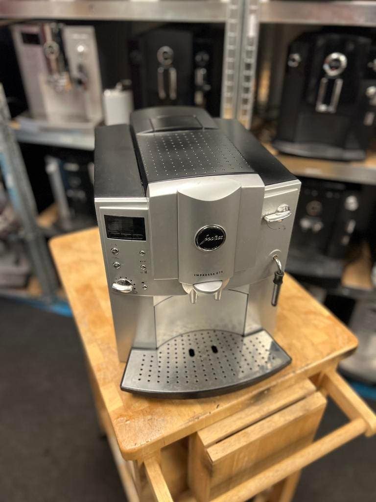 Jura E 75 — gereviseerd door MMV BeanGenius