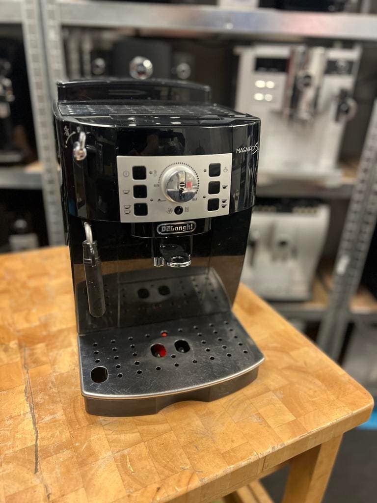 Delonhi magniffica s — gereviseerd door MMV BeanGenius